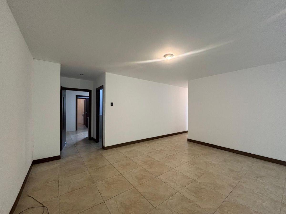 Venta Departamento Urbanización Villas del Bosque, via a La Costa, Guayas — imagen 4