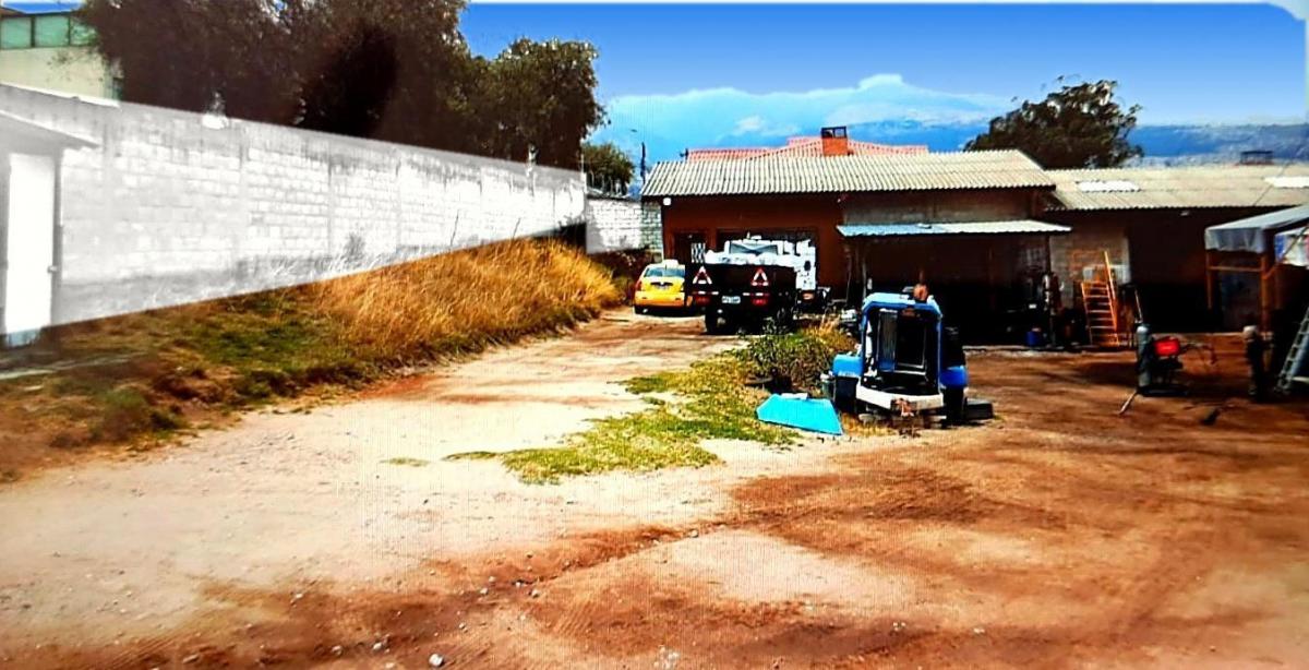Terreno en Venta 2428 m². Para Proyecto Inmobiliario. Urb. Einstein, Norte de Quito — imagen 8