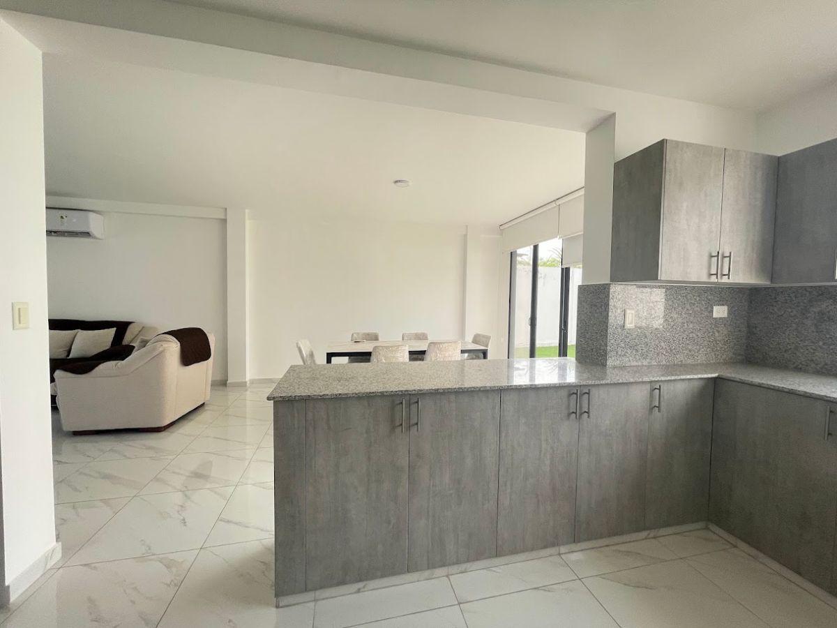 Casa de 288 m² con 3 Dorm. en Venta en Samborondón, Guayas — imagen 5