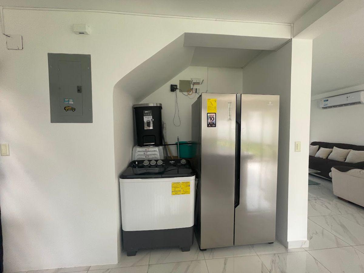 Casa de 288 m² con 3 Dorm. en Venta en Samborondón, Guayas — imagen 3