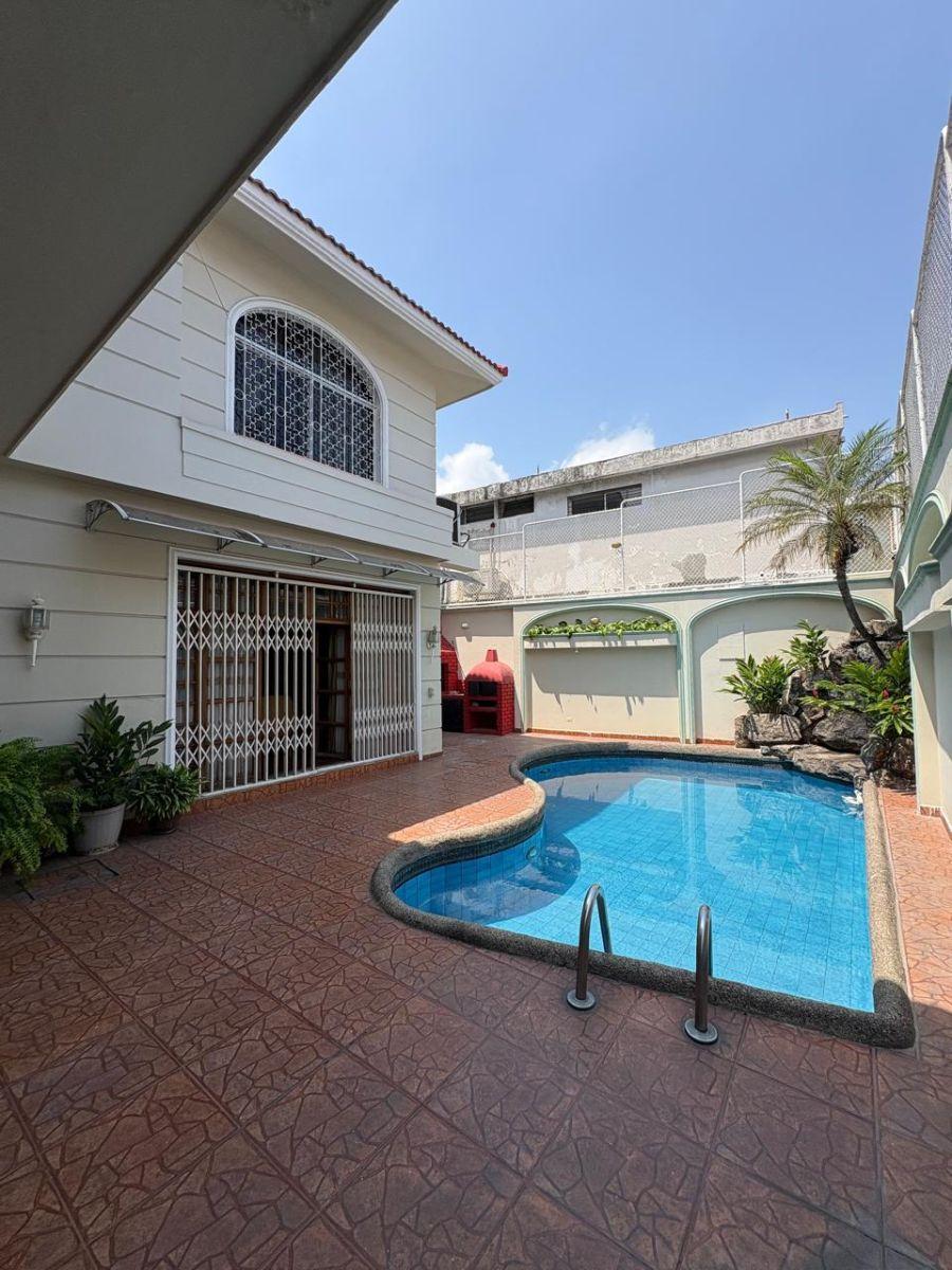Casa Esquinera Centenario Sur, Guayas — imagen 6