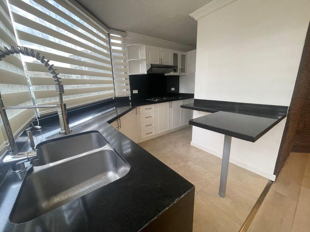 Vendo Dto Remodelado Sector La Carolina — imagen 10