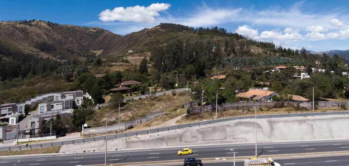 Departamento Venta Conjunto Aurora, 2 Habitaciones Tumbaco Ruta Viva — imagen 9
