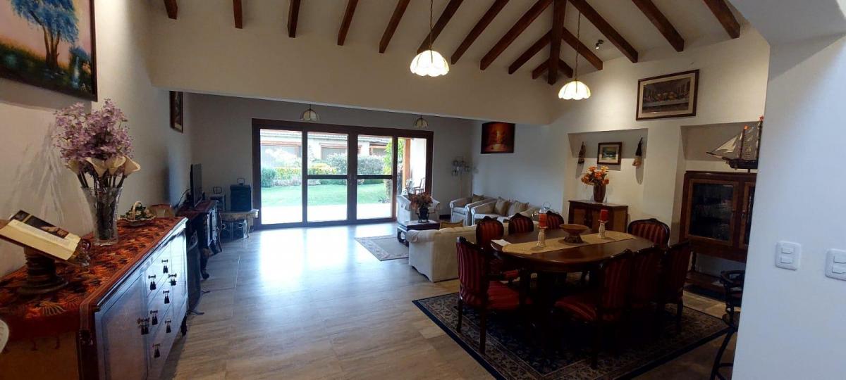 Checa, Pakakuna Gardens, Vendo Hermosa Villa 163 m², 2 Dorm., Garaje Cubierto, Bodega, Jardínes — imagen 10