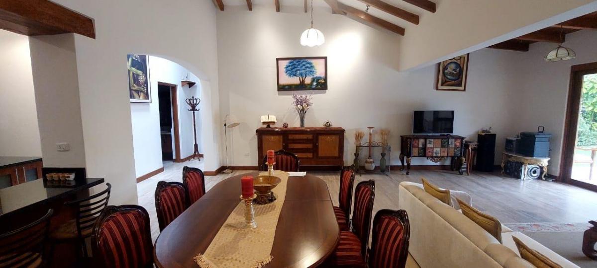 Checa, Pakakuna Gardens, Vendo Hermosa Villa 163 m², 2 Dorm., Garaje Cubierto, Bodega, Jardínes — imagen 8