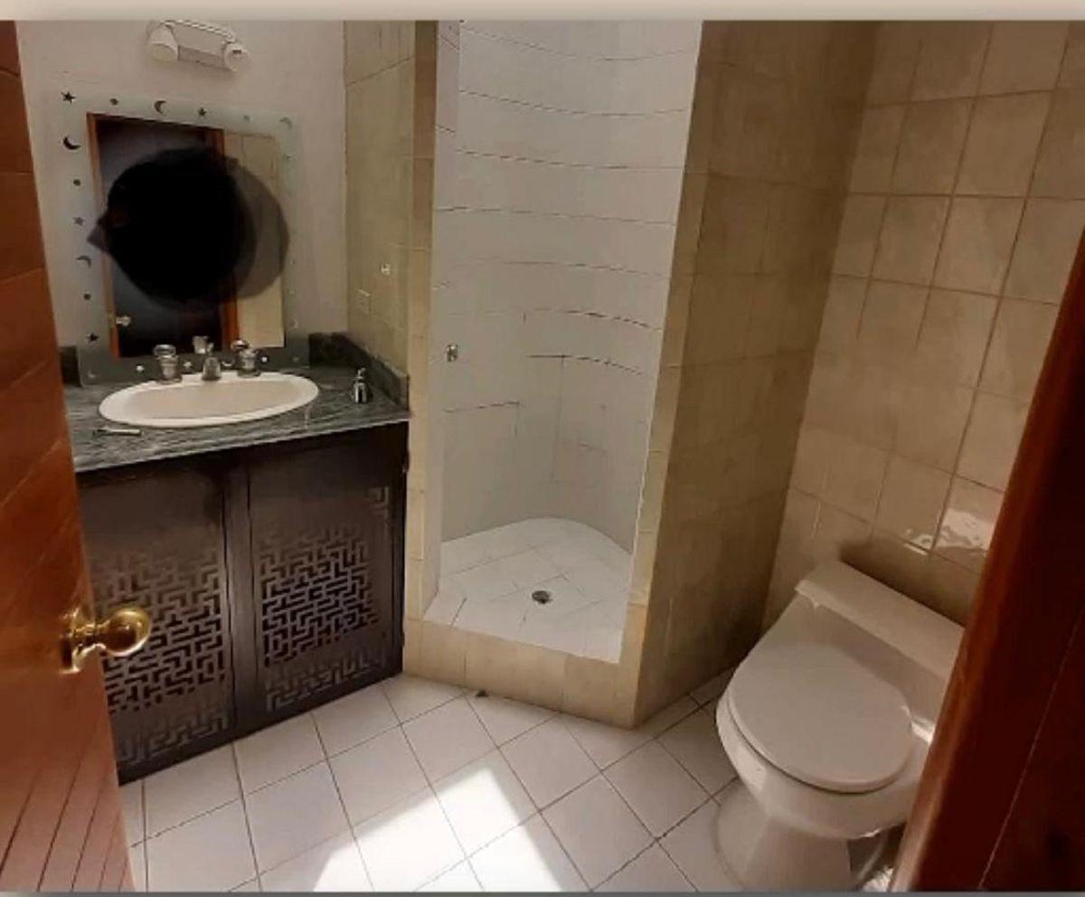 Venta Casa o Terreno Para Constructor Dentro de La Urbanización Miravalle Cumbayá — imagen 8