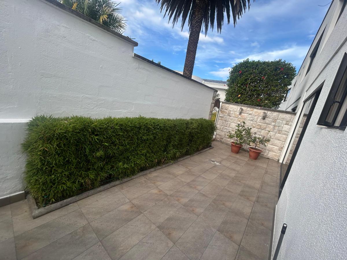 * Vendo Casa de 250 m² con 3 Habitaciones en Venta en Tumbaco Sector El Nacional* — imagen 6