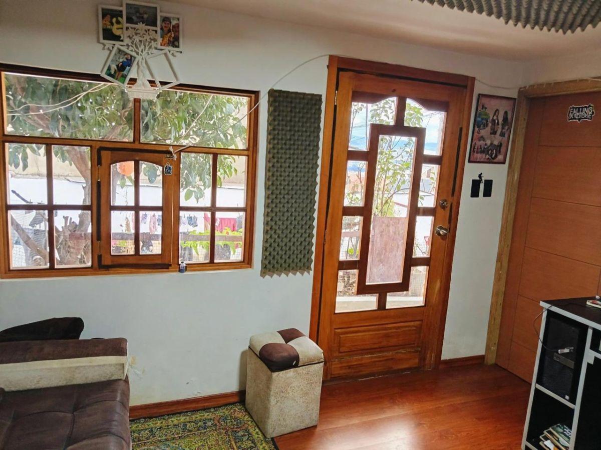 Oportunidad en Conocoto! Casa Independiente de 1 Planta, Jardín y Parqueaderos – $72.000 — imagen 3
