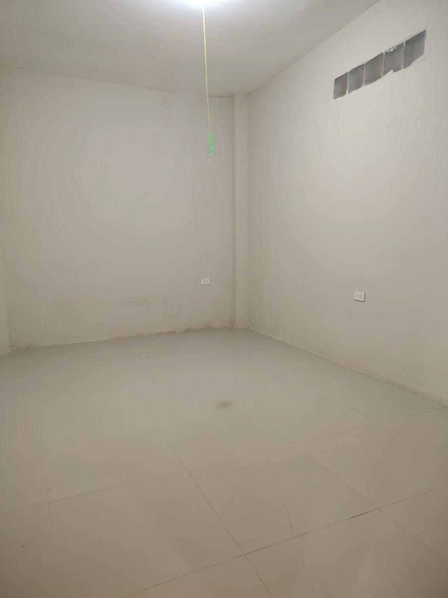 Esmeraldas, Tachina, Vendo Casa de 230 m² Constr, 4 Dormit. Frente La Via El Tigre. 500 m U, Católica — imagen 6