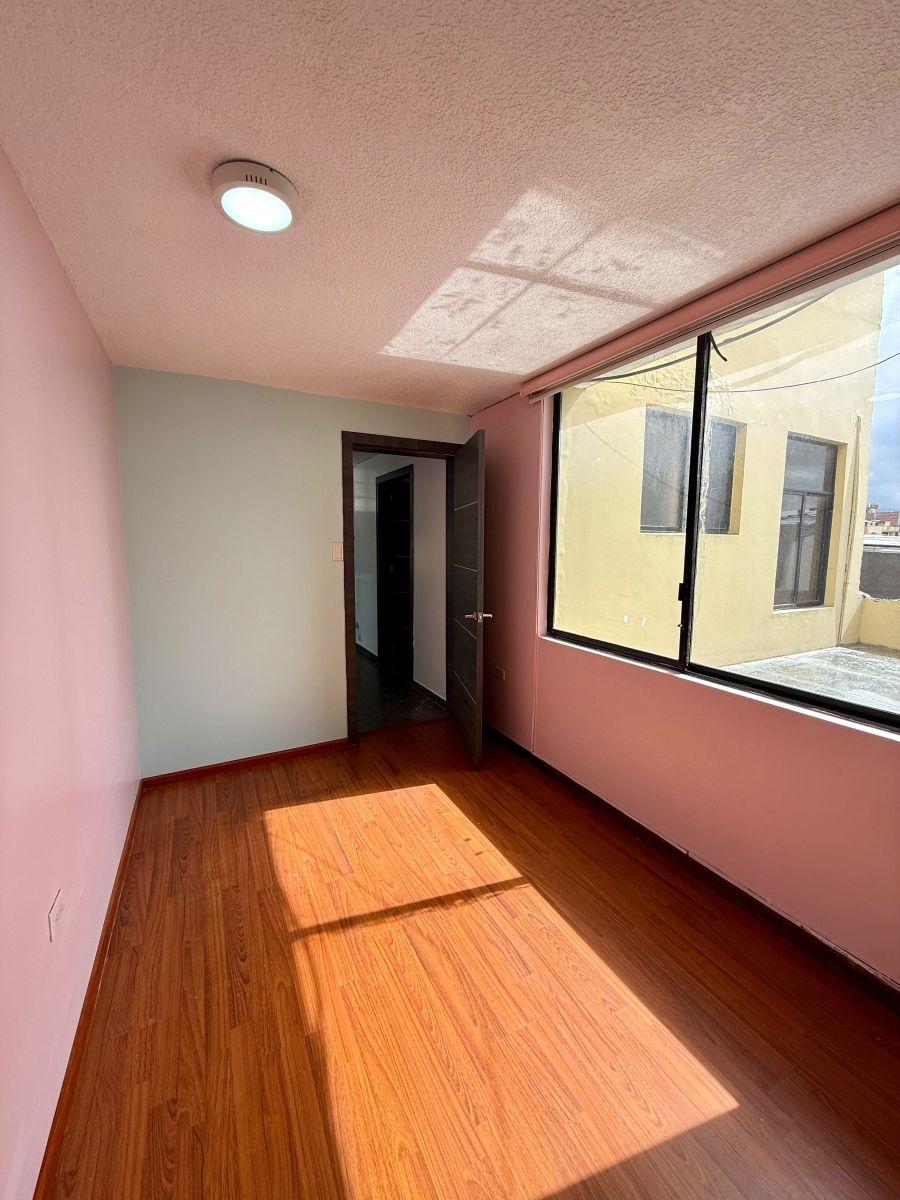 Casa 300 m² con Jacuzzi - Loma de Quito - Riobamba, Chimborazo — imagen 5