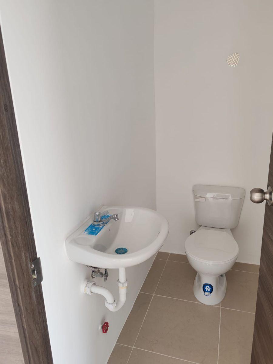 Casa de Oportunidad en Venta de 73.48 m², Vía a La Costa Km 22.5, Tres Dorm. Etapa Bellavita, Guayas — imagen 8
