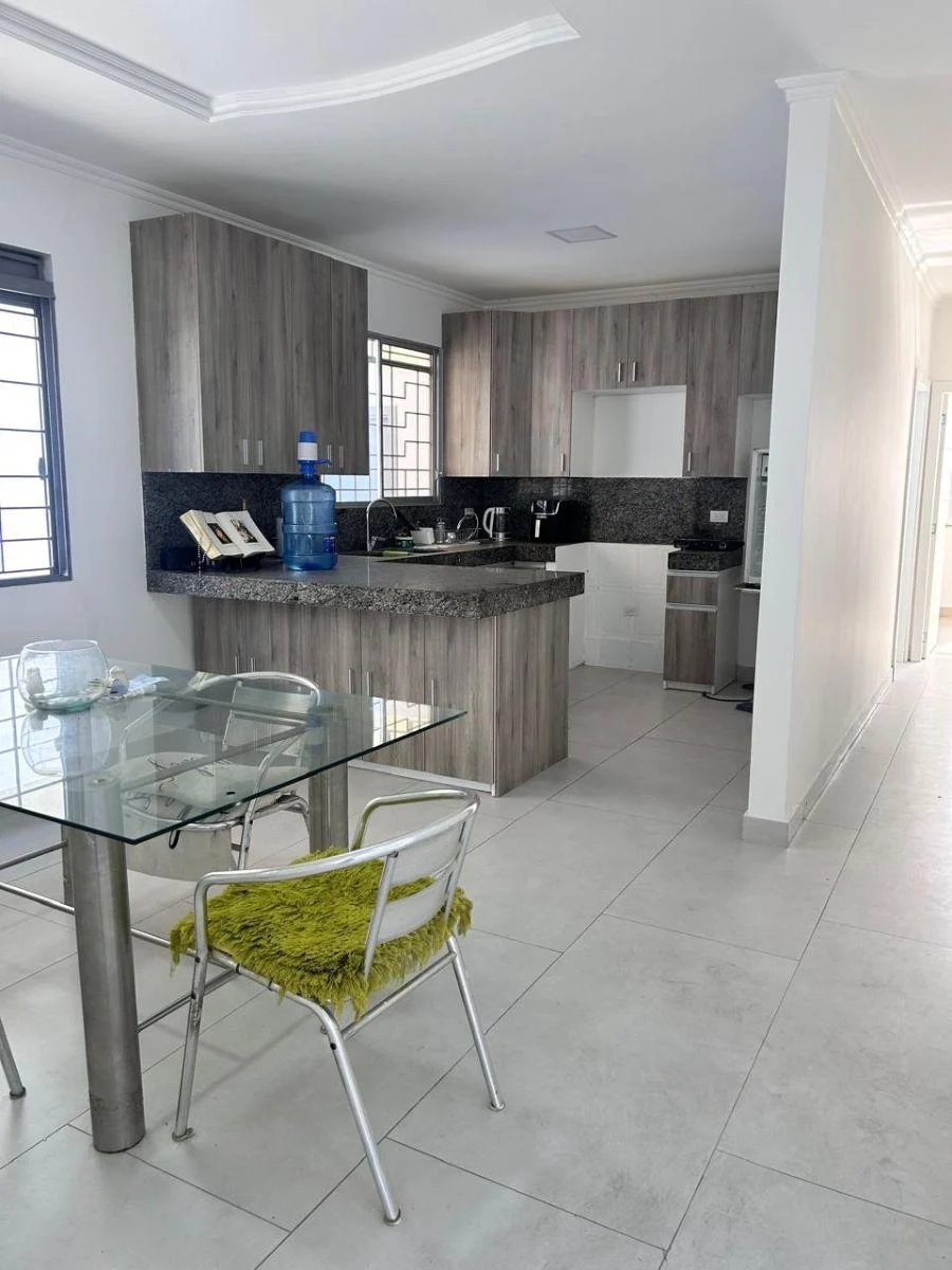 Villa de Una Sola Planta Recién Remodelada Urbanización Puerto Azul, Guayas — imagen 9