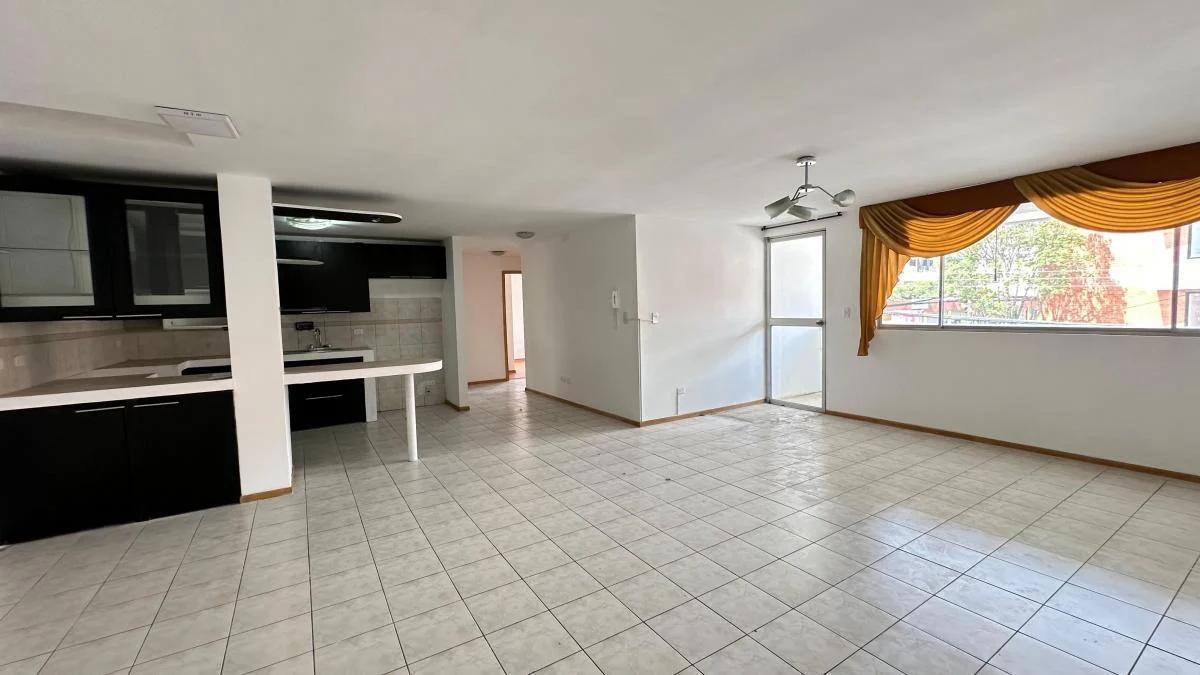La Armenia Departamento de Venta con Balcón — imagen 8