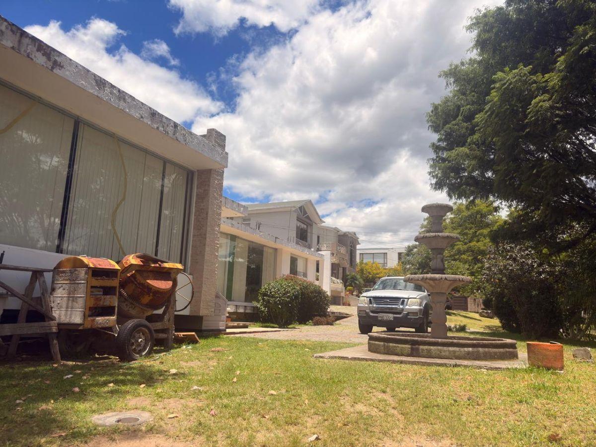 Terreno de 2300 m² en Venta en Cumbayá Calle Ceibos Cerca del Parque de Cumbaya — imagen 6