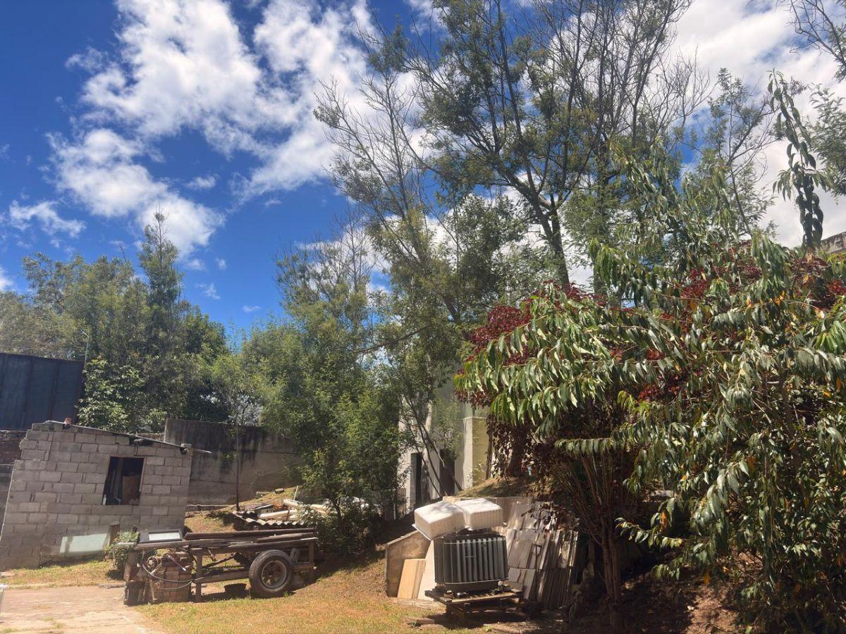 Terreno de 2300 m² en Venta en Cumbayá Calle Ceibos Cerca del Parque de Cumbaya — imagen 5