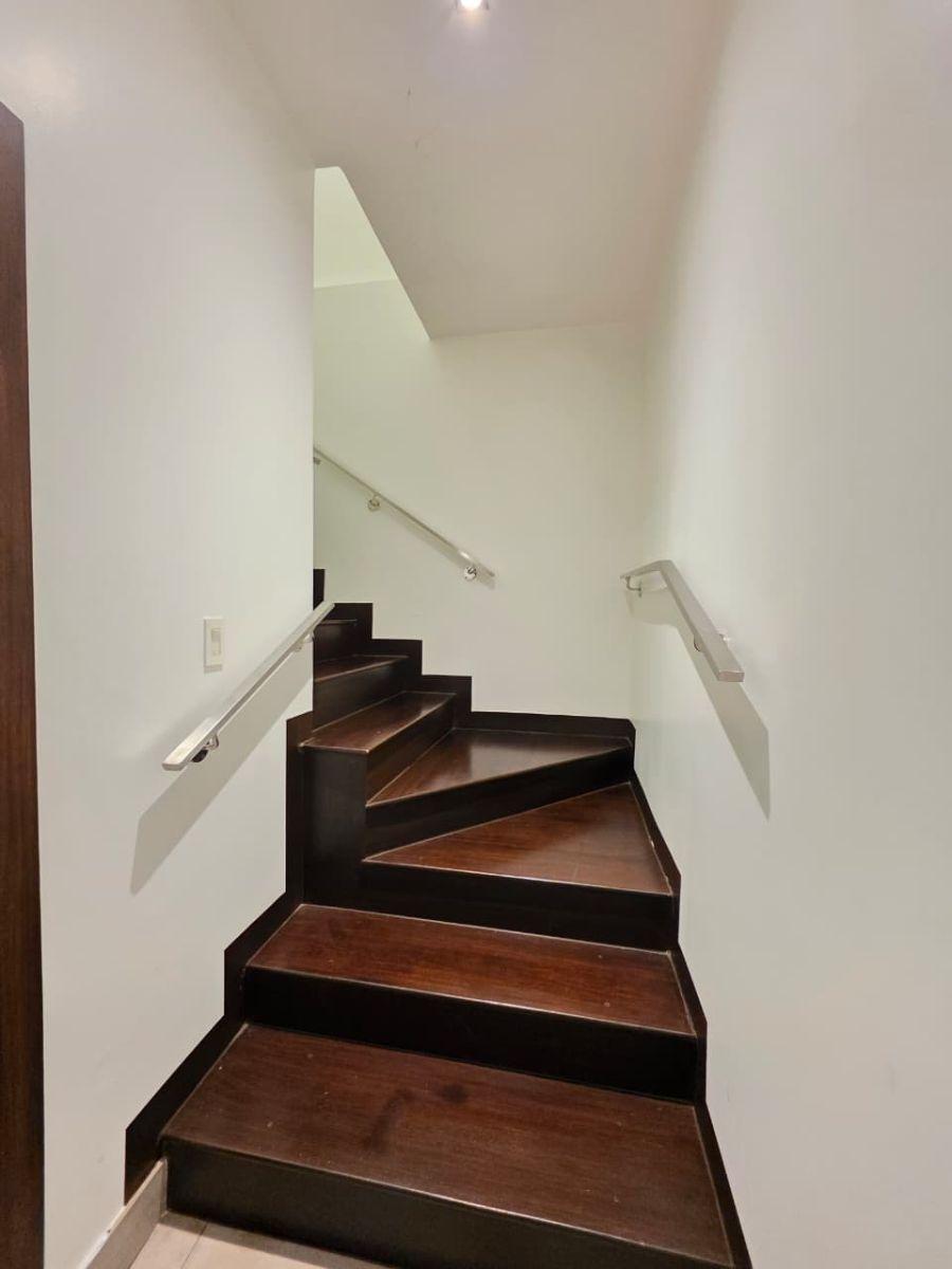 En Venta/alquiler Casa en Parques de Los Ceibos - Los Ceibos, Guayas — imagen 5