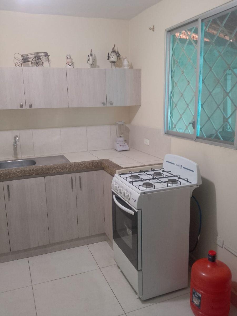 Casa de 3 Dorm. en Villa España Ll Etapa Salamanca, Guayas — imagen 6
