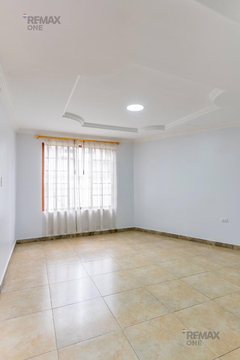 Casa Amplia en Venta en Biblian — imagen 3