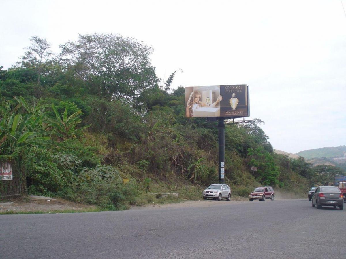 Esmeraldas. Vendo Terreno 4680 m², Sector Redondel El León, Frente a Gasolinera Primax — imagen 7