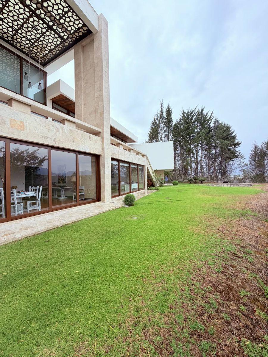 Casa de Lujo en Venta, Puembo - Urb. Los Arrayanes — imagen 10