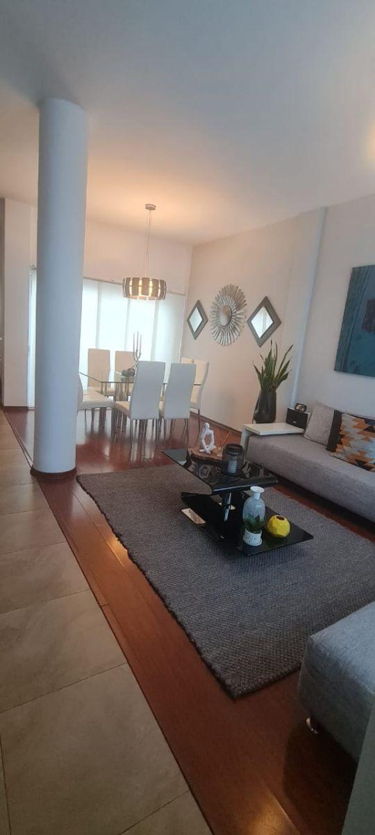 Pomasqui, Vendo Hermosa Casa, 3 Dorm. con Baño C/u, 2 Garajes, Piscina, Jacuzzi, Gym, Canchas — imagen 10