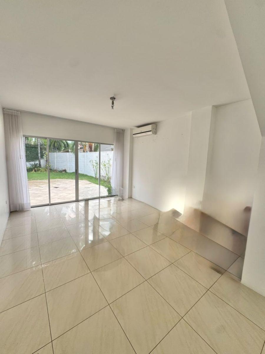 Se Vende Casa Amplia E Iluminada en Belo Horizonte (Dentro de Club), Guayas — imagen 4