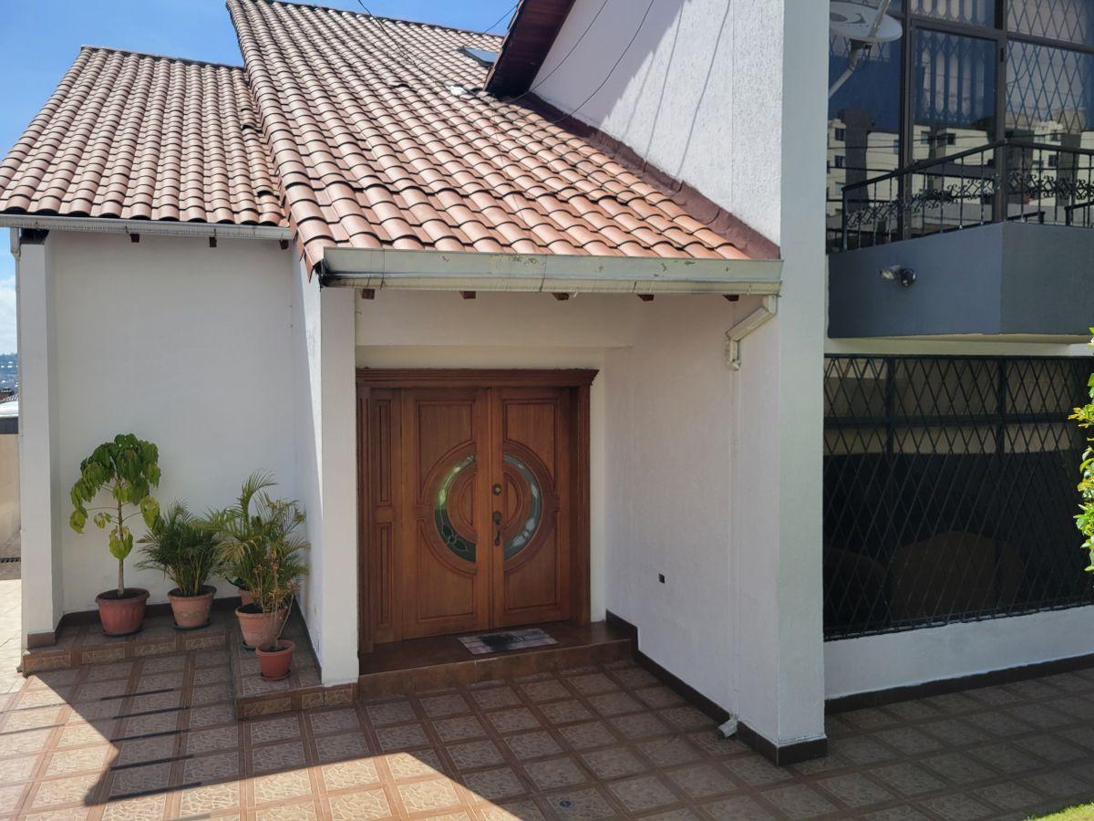 Záparos Vendo Casa 4 Dorm. + Área Para Empresas — imagen 10