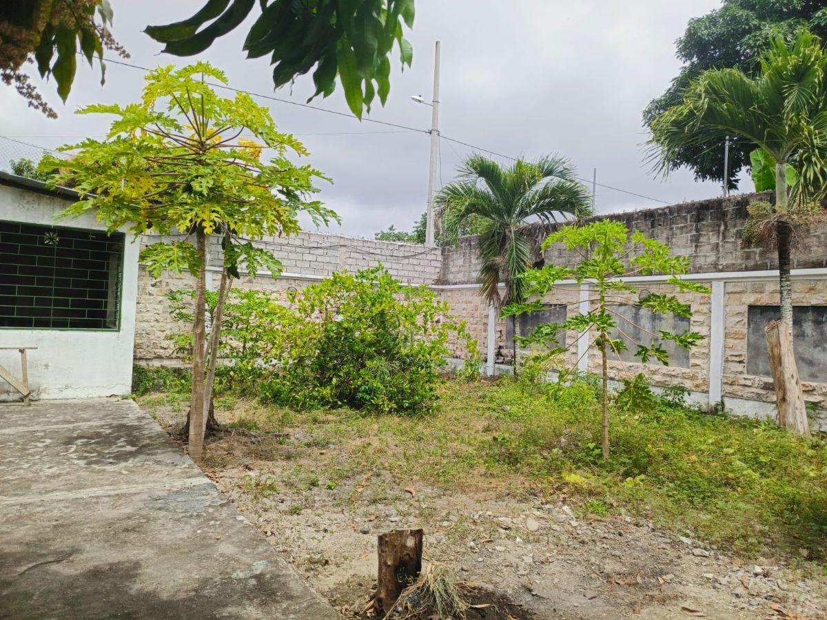 Casa de 200 m² de Terreno 520 m² con 5 Habitaciones en Venta en Tonsupa — imagen 6
