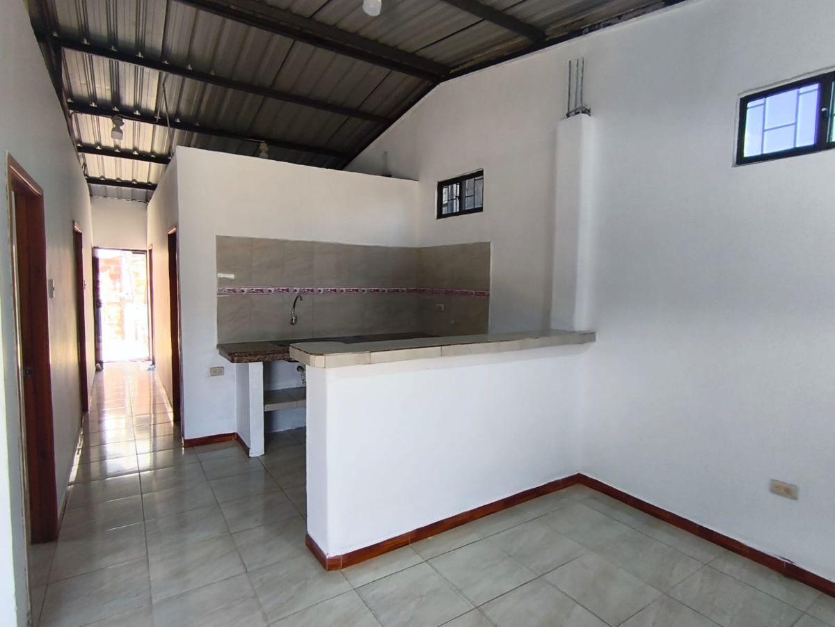 Venta de Casa Cooperativa 28 de Agosto Duran, Junto Al Terminal, Guayas — imagen 4