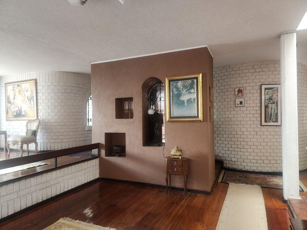Vendo Grande Independiente Casa Familiar o Comercial Sector Jipijapa — imagen 5