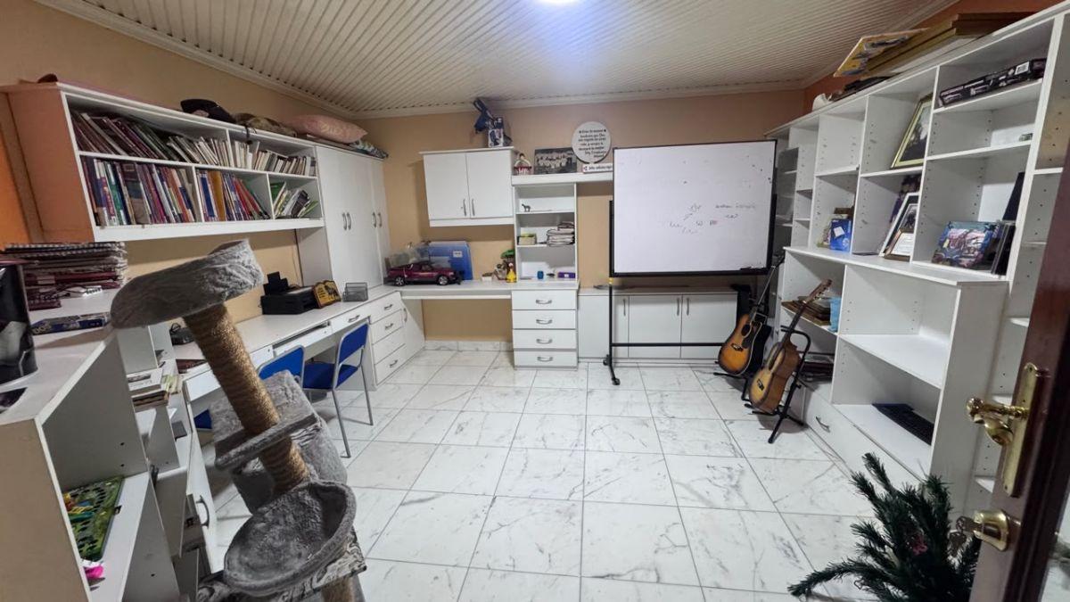 Casa en Cedros Sector Los Ceibos, Junto a Seguros La Unión, Guayas — imagen 8