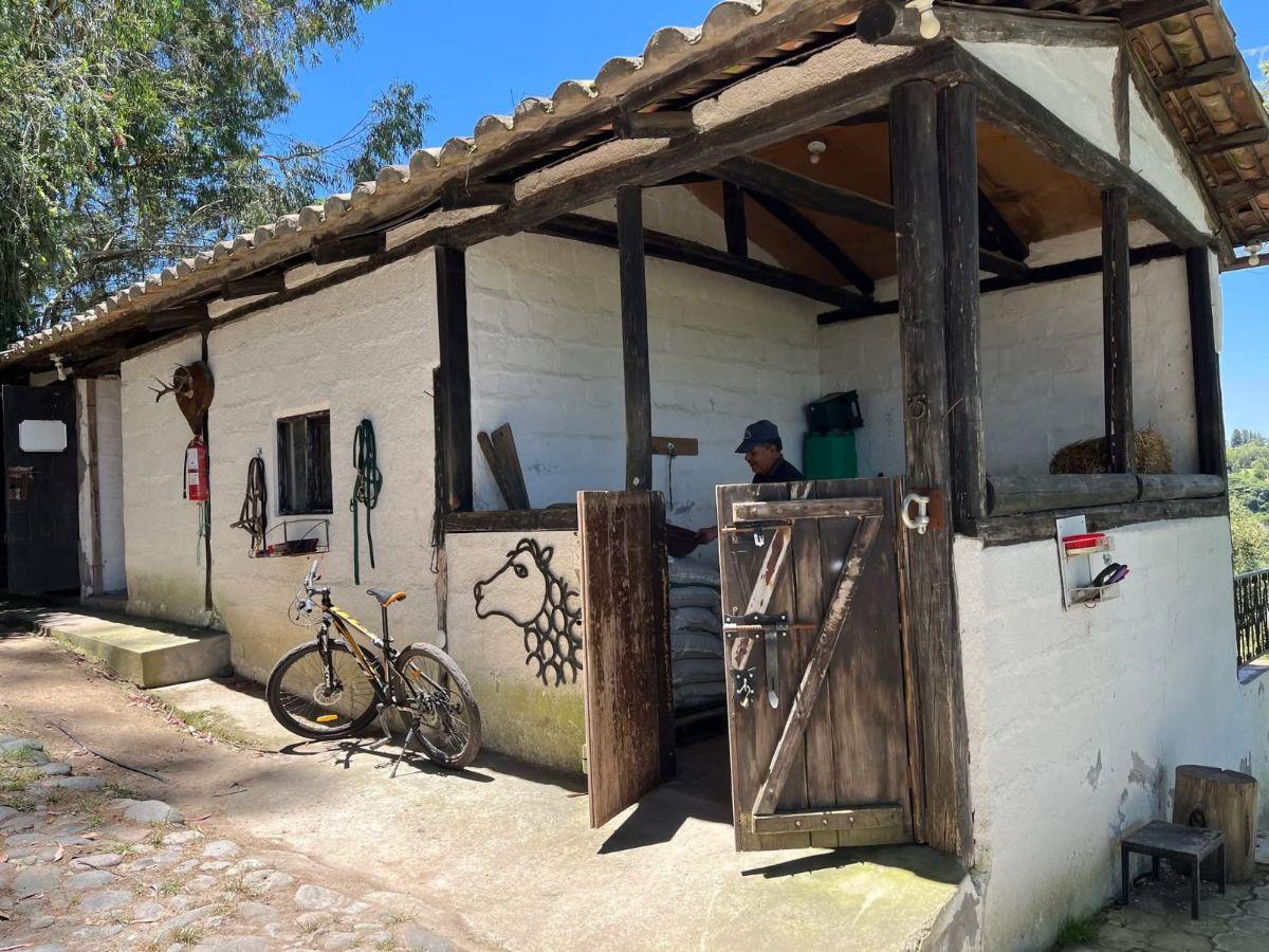Terrenos en Venta Dentro de Pakakuna Gardens - Sector Checa — imagen 10