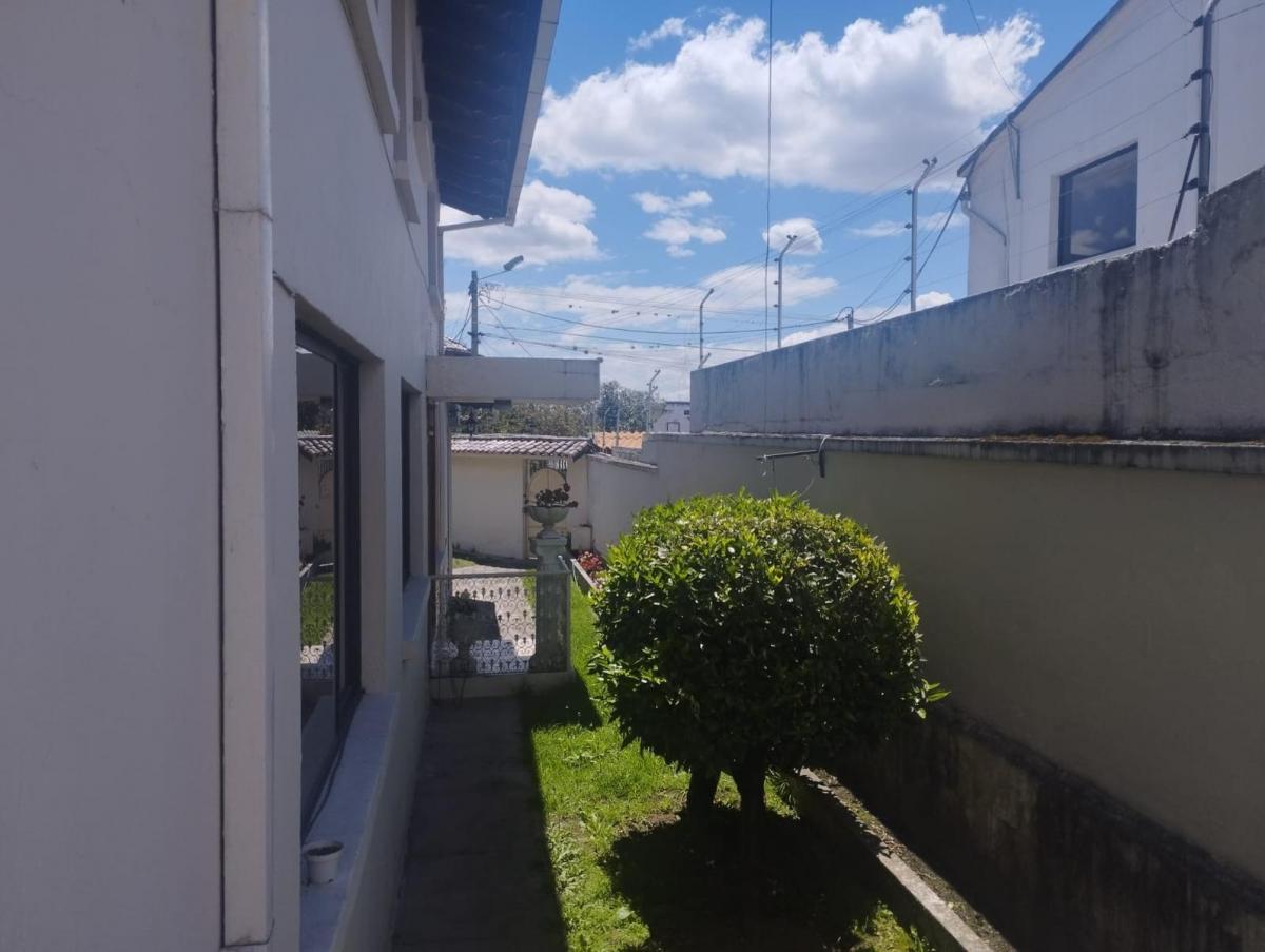 Casa Amplia, a Pasos de Condado Shoping — imagen 4