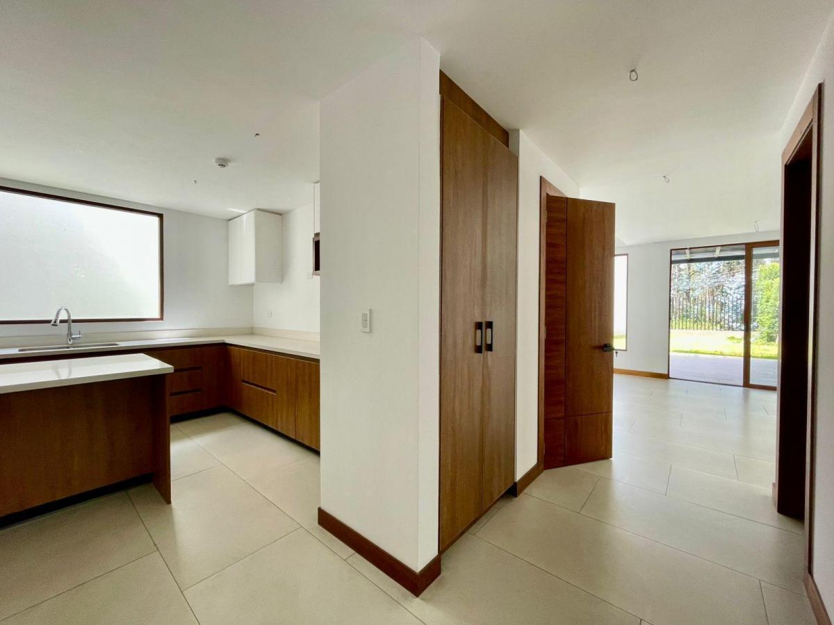 Casa Townhouse de Venta en Cumbaya Sector San Patricio — imagen 9