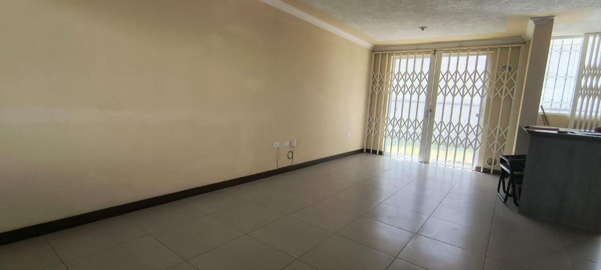 Casa - Calderón — imagen 10