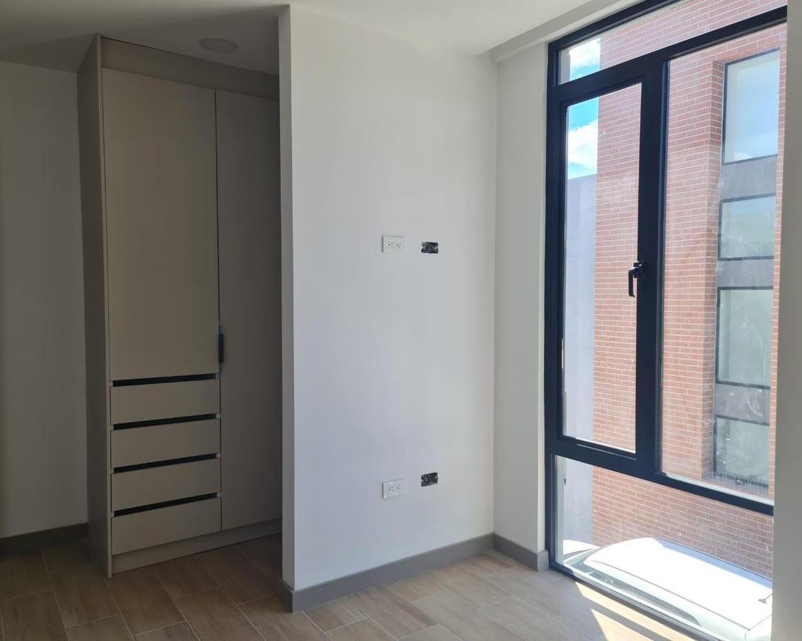 Oportunidad Nueva Casa con Rooftop Puermbo — imagen 5
