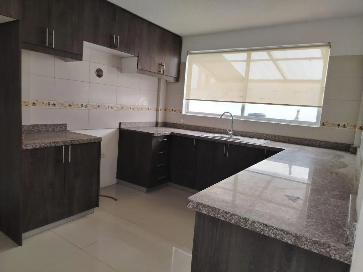 Casa en Atuntaqui, Imbabura — imagen 7