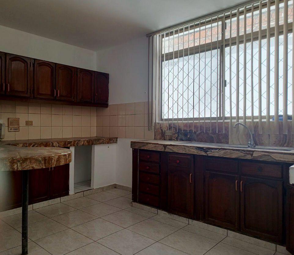 En Venta Hermosa Casa en Manta Sector Umiña, Manabí — imagen 7