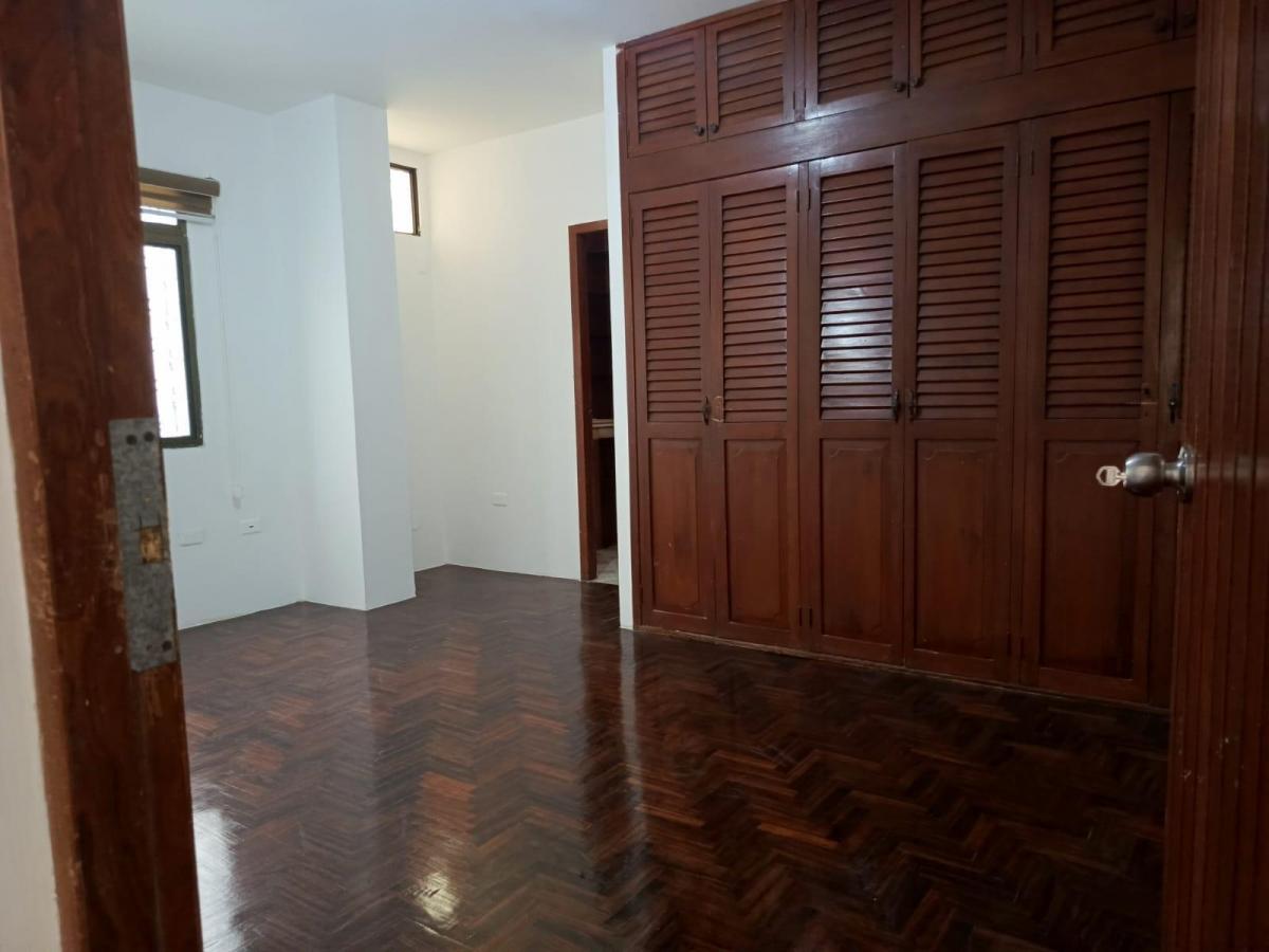 En Venta Hermosa Casa en Manta Sector Umiña, Manabí — imagen 4