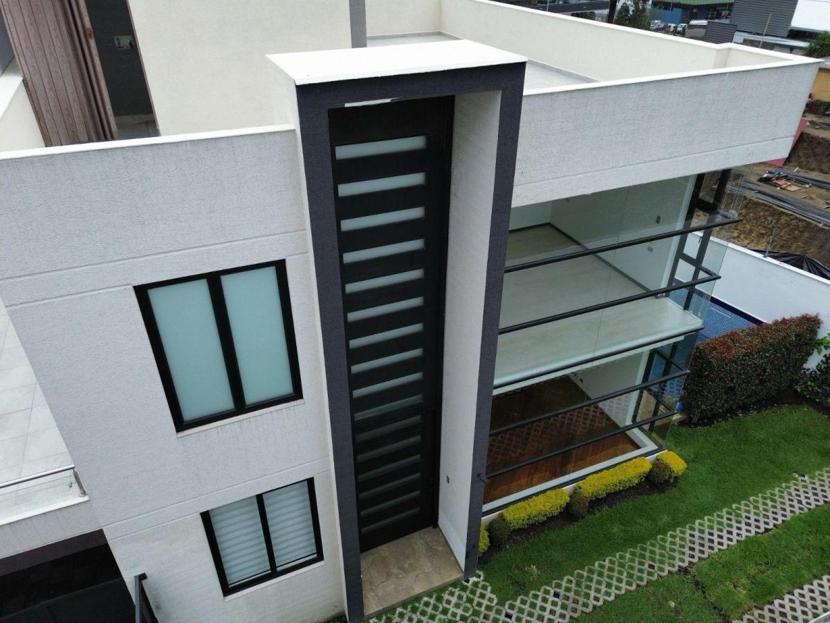 Casa en Conocoto — imagen 8