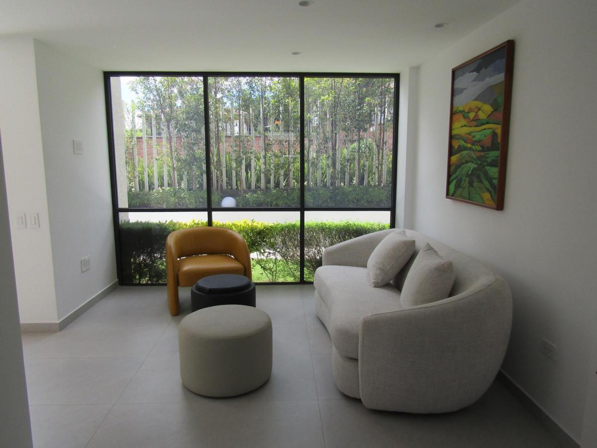Casa a Estrenar de Venta en Tumbaco, Sector Hilacril — imagen 9