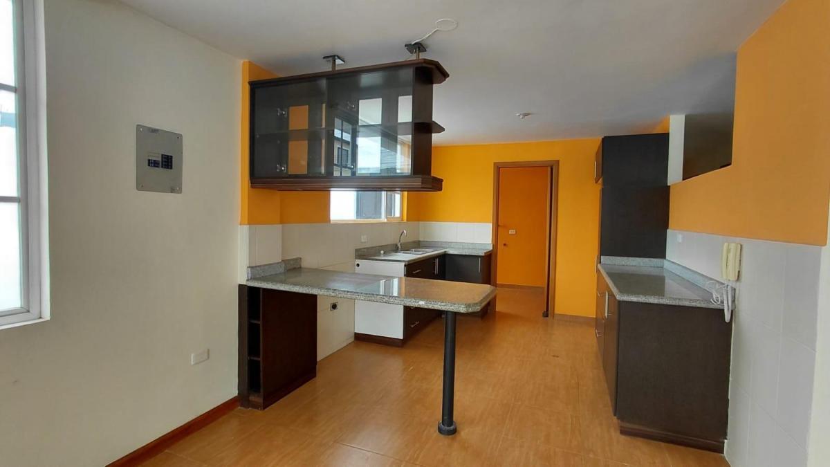 Venta de Casa en San Antonio de Pichincha — imagen 3