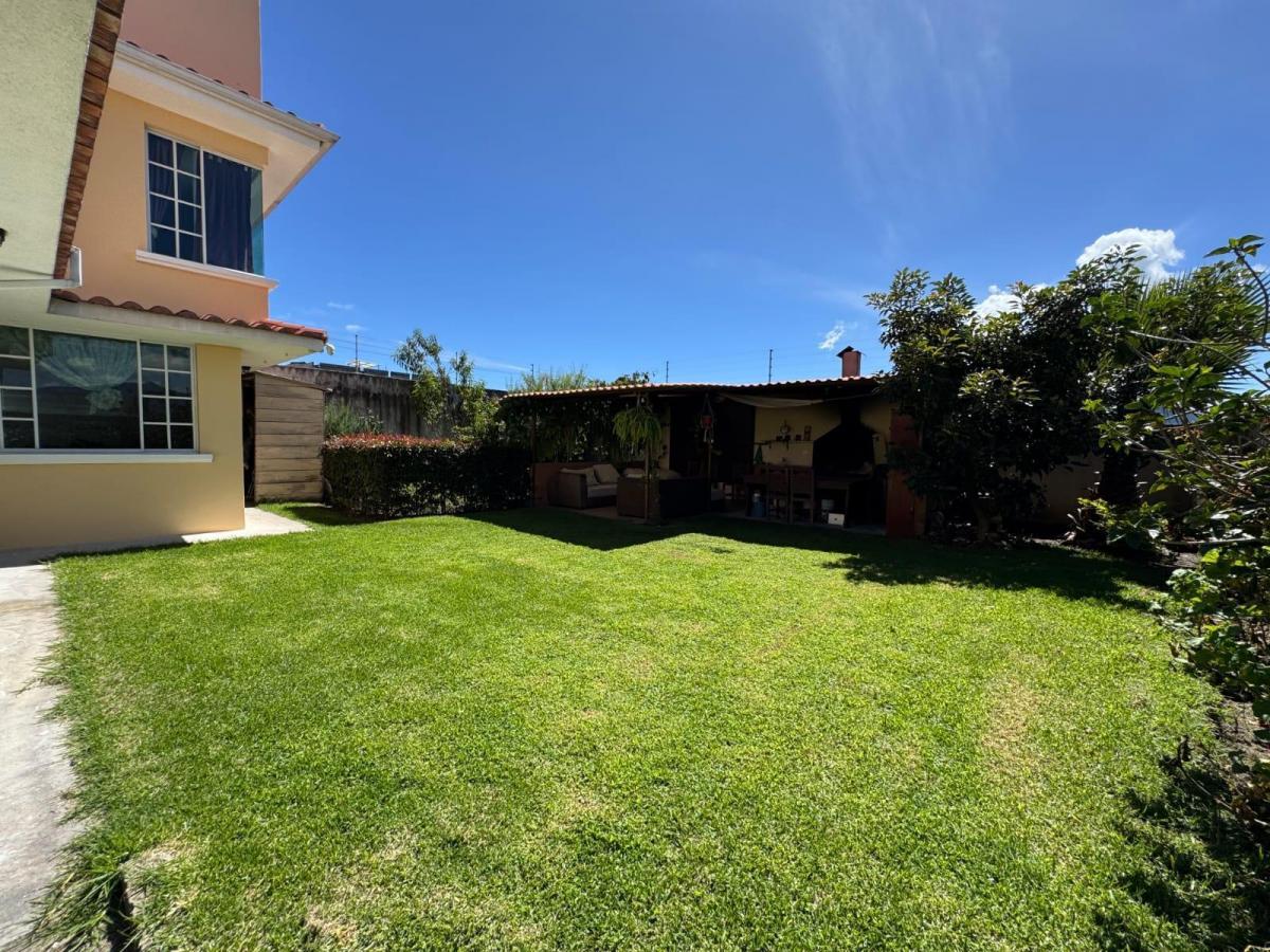 Hermosa Propiedad en Venta Conocoto – Armenia II – Urb. Los Retoños – 269.44 m² Const. / 445.79 m² T — imagen 9