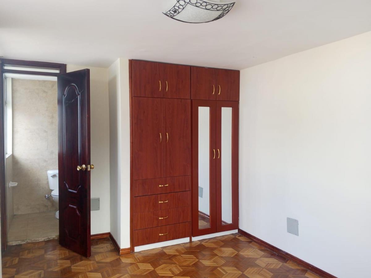 Pio XII Sur de Quito Sector Luluncoto Tercera Etapa Vende Casa 3 Departamnetos — imagen 7
