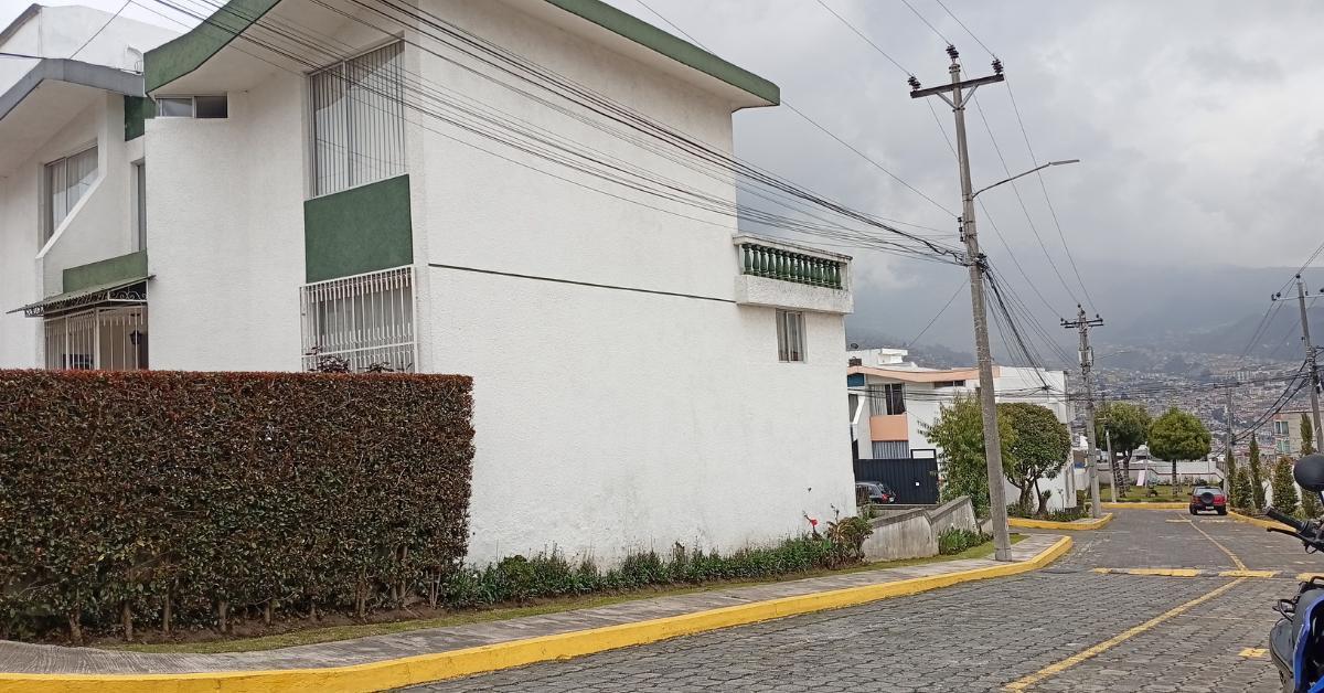 Casa en Norte de Quito — imagen 7