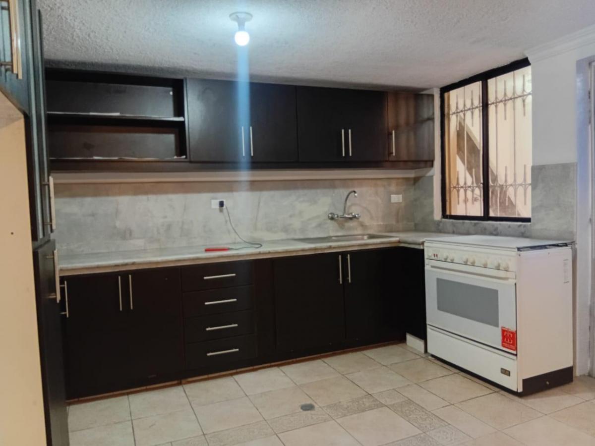 Casa en Venta en Mitad del Mundo Urbanización Ciudad del Sol I — imagen 7