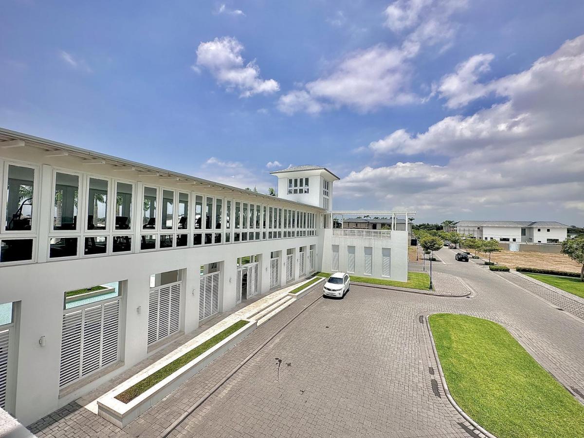 Terreno Esquinero Samborondon Parques de Batan, Guayas — imagen 7