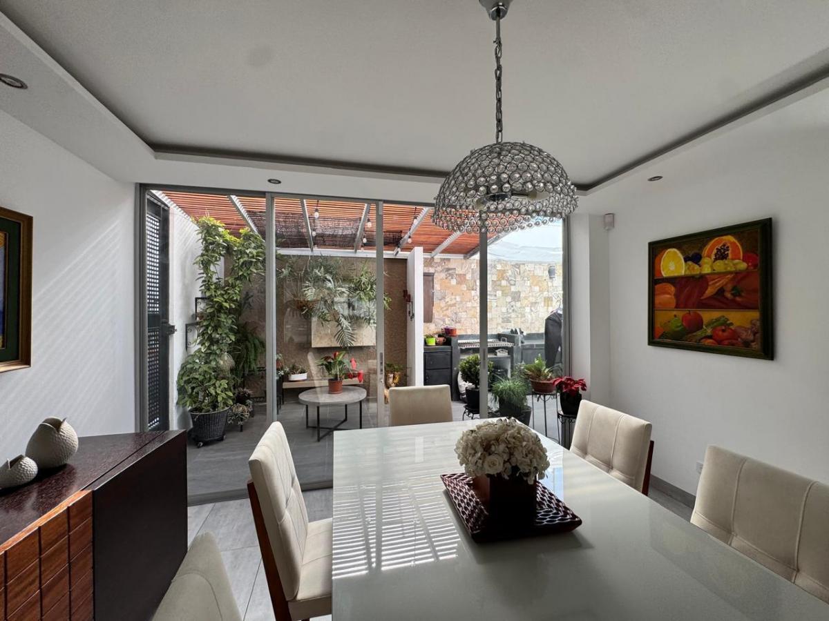 Casa en Tumbaco — imagen 3