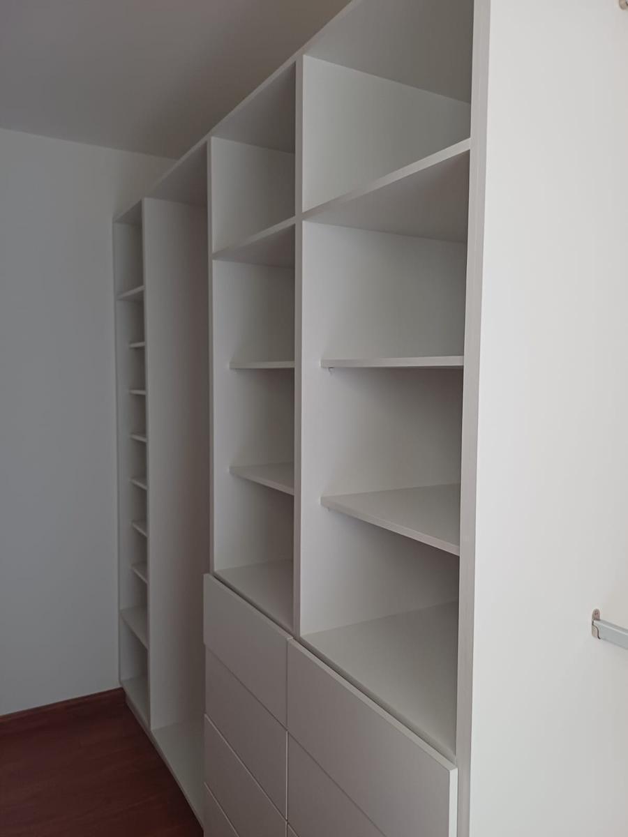 Exclusiva Casa en Venta de 3 Dorm. con Porche, Bbq, Patios y Terraza – Yanazarapata — imagen 6