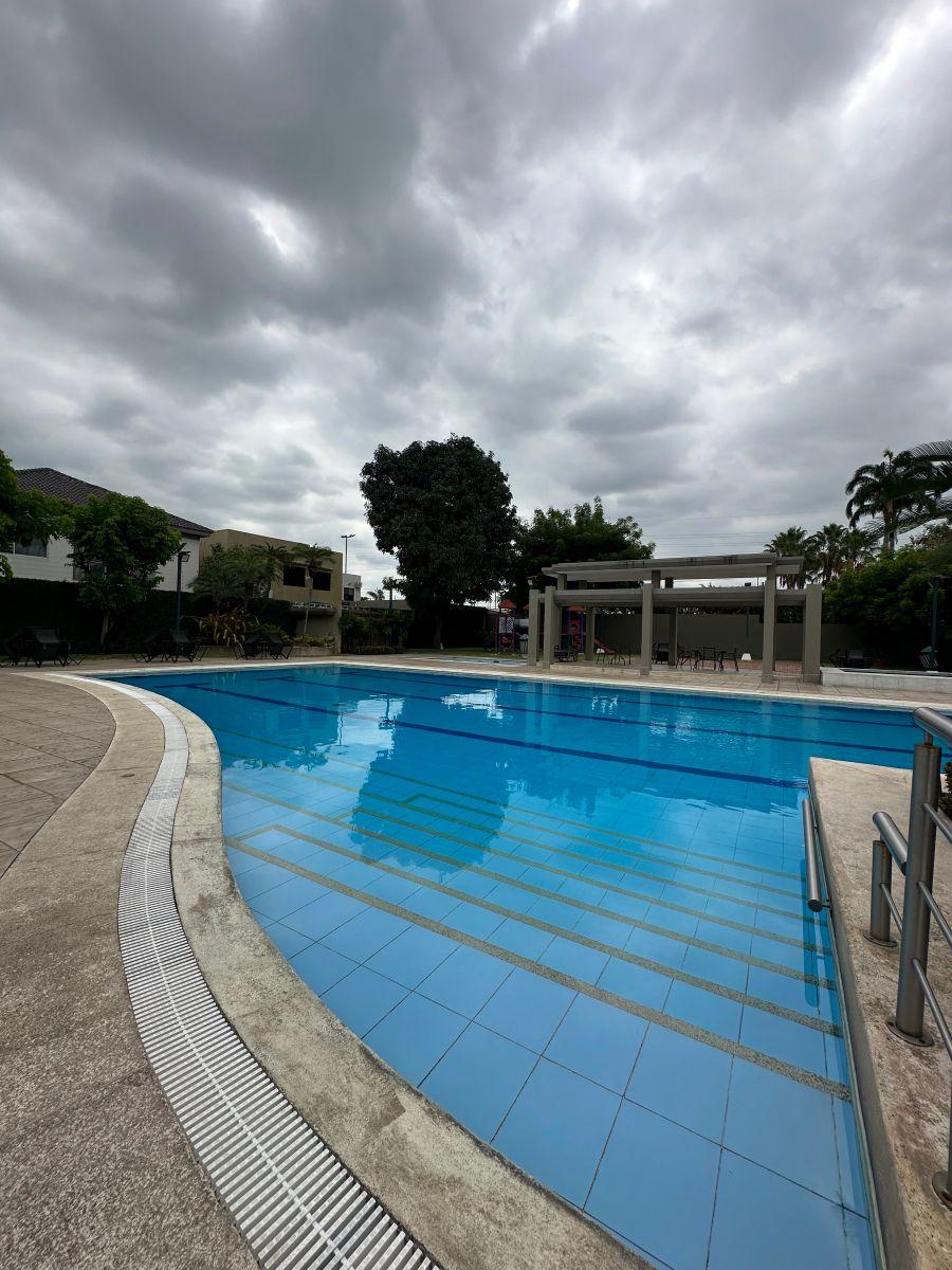 En Venta Terreno Bifamiliar en Samborondón Km 7 Urbanización Terrasol, Guayas — imagen 9